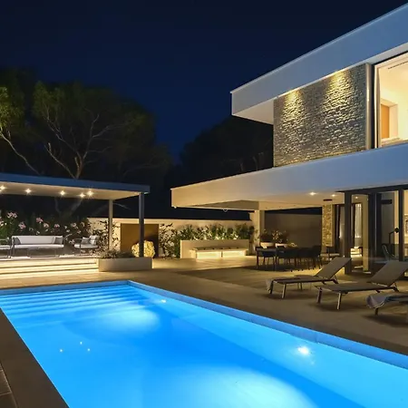 7br Contemporary * Jelsa (Hvar)