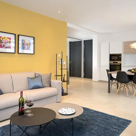7br Contemporary